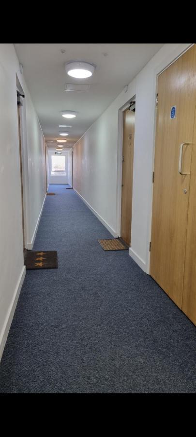 Spacious London Apartment 5 Min Walk To Leytonstone Underground Station And 5 Stops To Zone 1 المظهر الخارجي الصورة